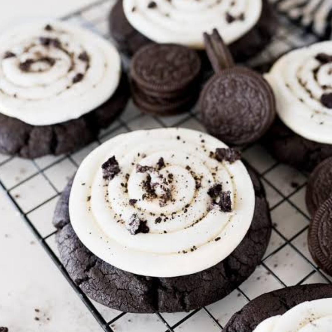 Oreo - Crumbl Capi - Imagen 2